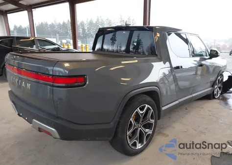 2022 Rivian R1T Launch Edition from USA, damaged, VIN 7FCTGAAL5NN002869
